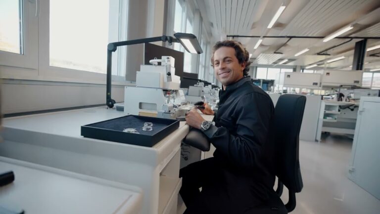 TAG Heuer | Kai Lenny celebrates 10 years of partnership at our manufacture